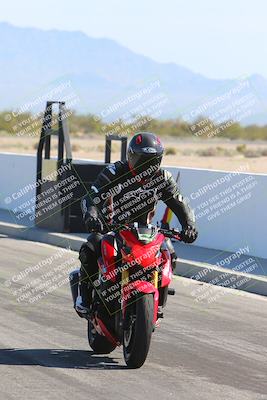 media/Mar-22-2024-2WTD (Fri) [[5042ab407d]]/4-Around the Pits/